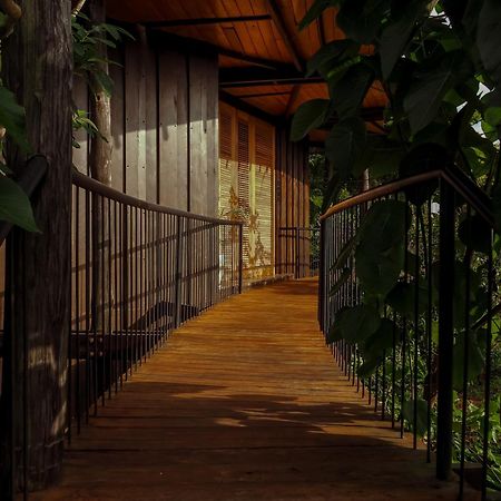 Trebartha East The Round House Hotel Ahangama Buitenkant foto