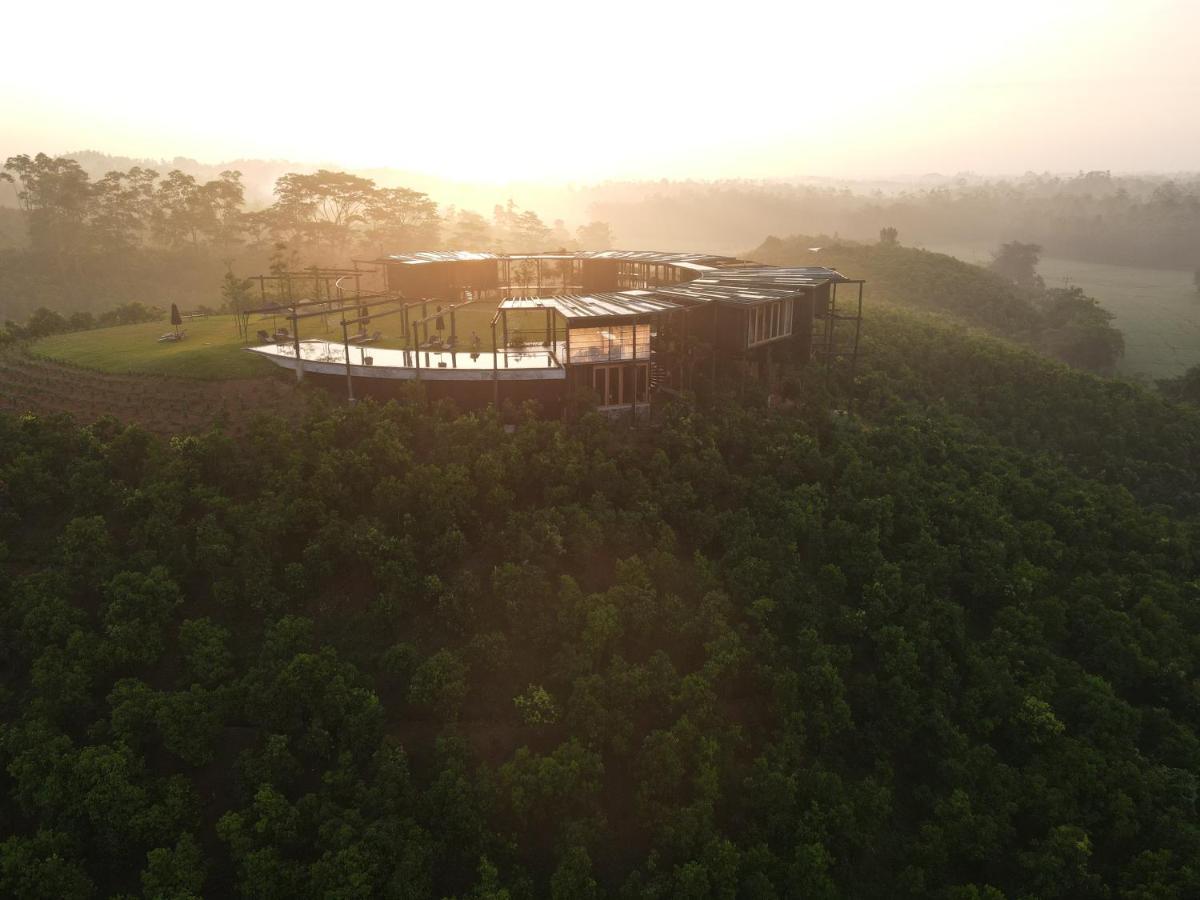 Trebartha East The Round House Hotel Ahangama Buitenkant foto