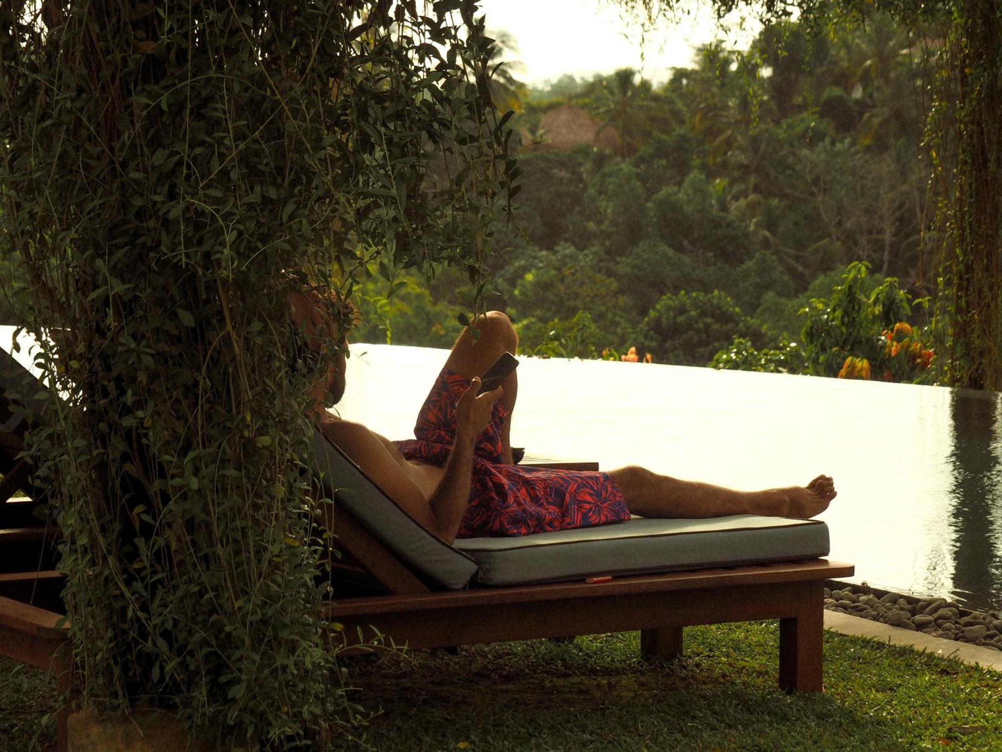 Trebartha East The Round House Hotel Ahangama Buitenkant foto
